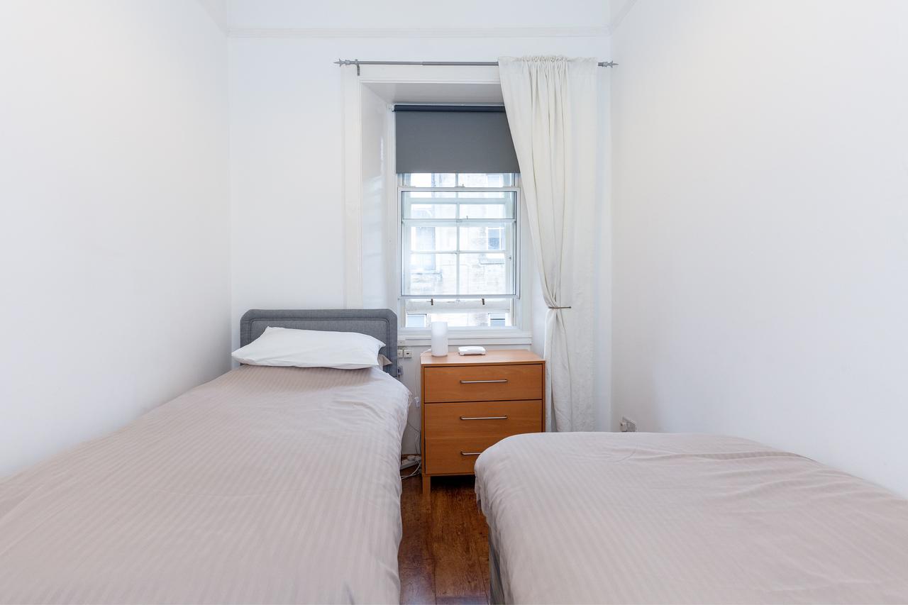 Old Town Edinburgh Apartment Close To Castle And Royal Mile Exteriör bild